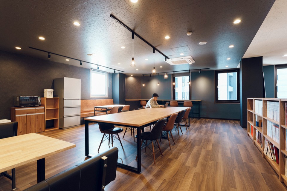 98a0114c957a1a480ee6d81195207a3f